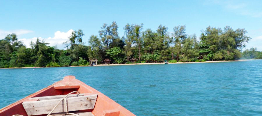 Shuttle-Boat to Koh Thmei